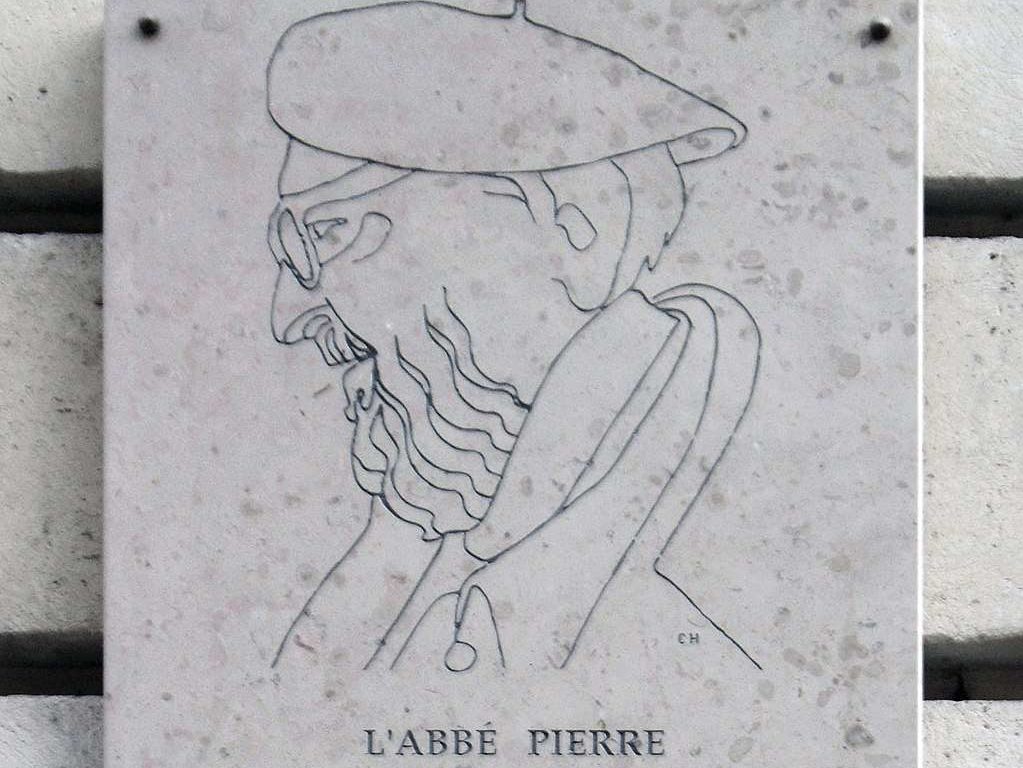 Die Fondation Abbé Pierre: Ein Leuchtfeuer der Hoffnung für die Armen in Frankreich