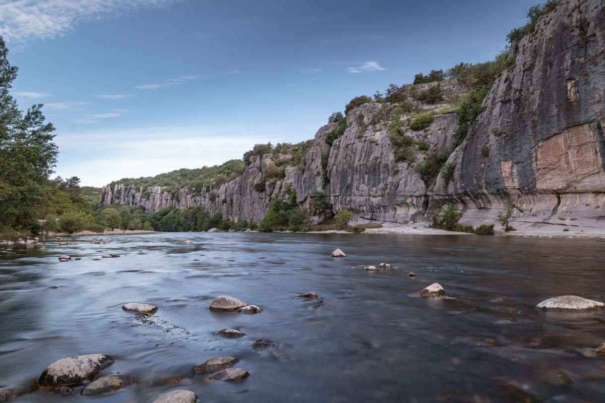 Baden in Frankreichs Seen und Flüssen: Wie steht es um die Wasserqualität?