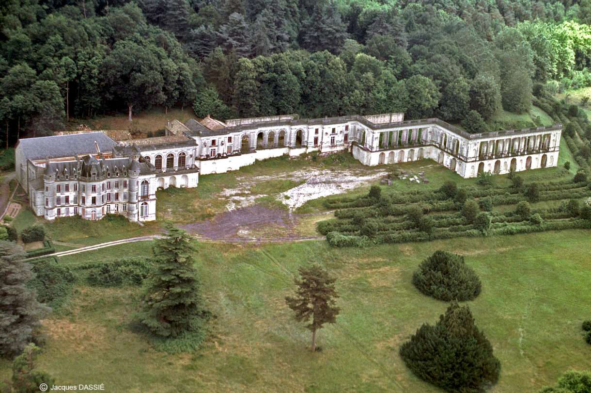Ein verstecktes Juwel der Charente: Das Château de la Mercerie
