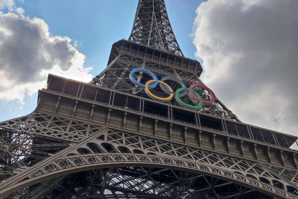 Paris_Olympia_Eiffelturm