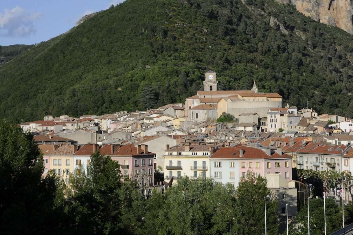 Digne-les-Bains_Wiki