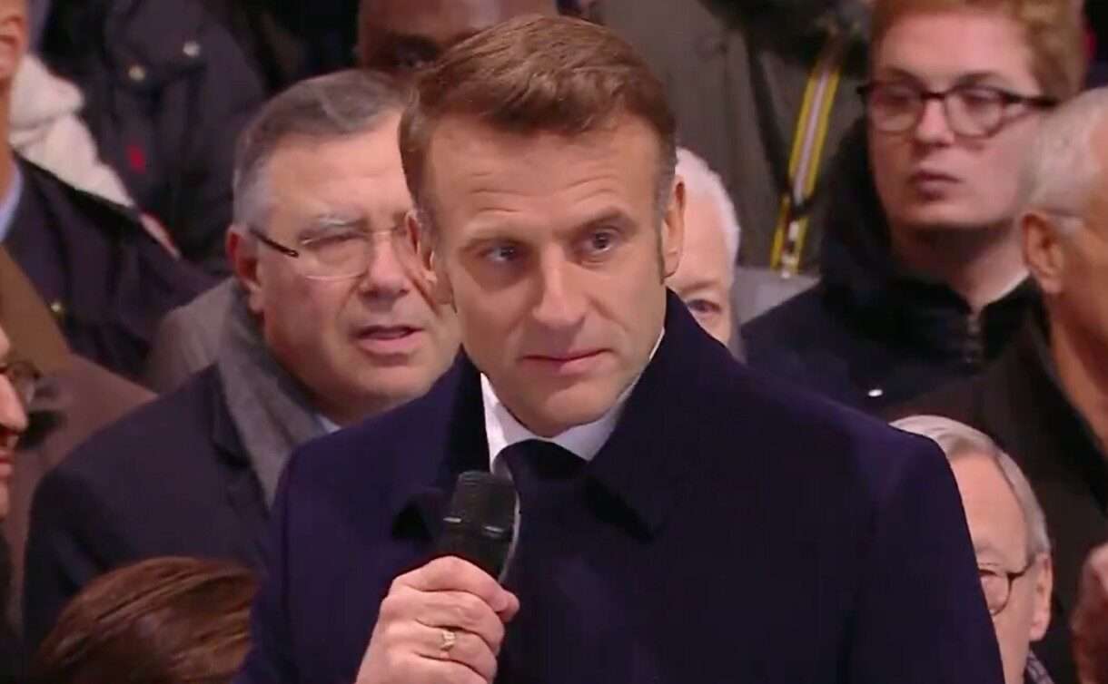 Macron_Rede_ScreenX