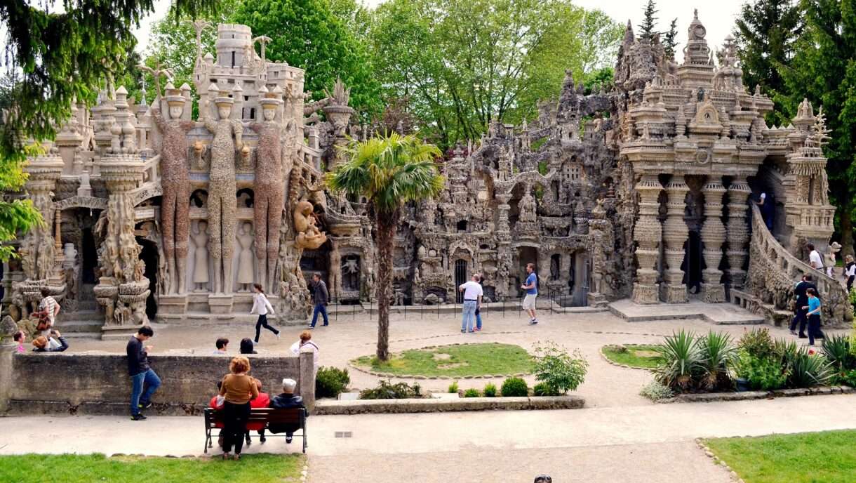 Ein Traum aus Stein: Das Palais Idéal du Facteur Cheval