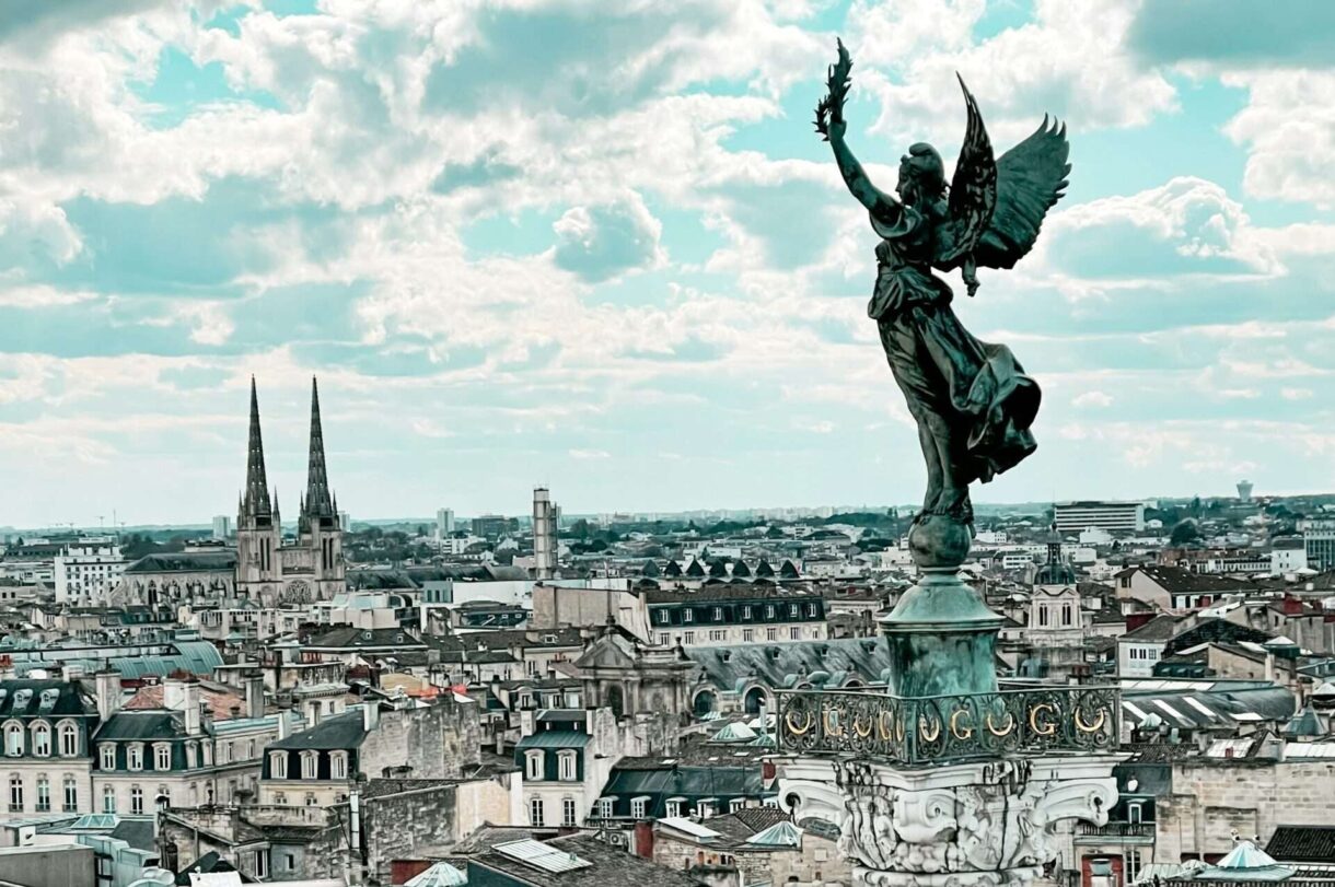 Magischer Lichterzauber: Die schönsten Weihnachtsmärkte in Bordeaux