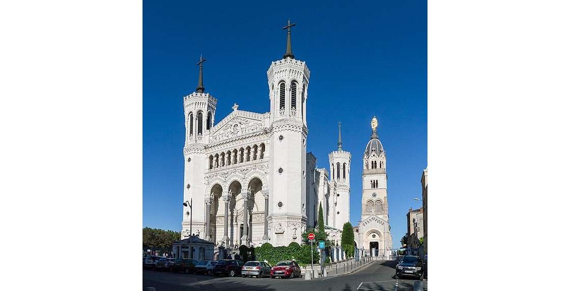 Notre_Dame_de_Fourviere_Wikipedia