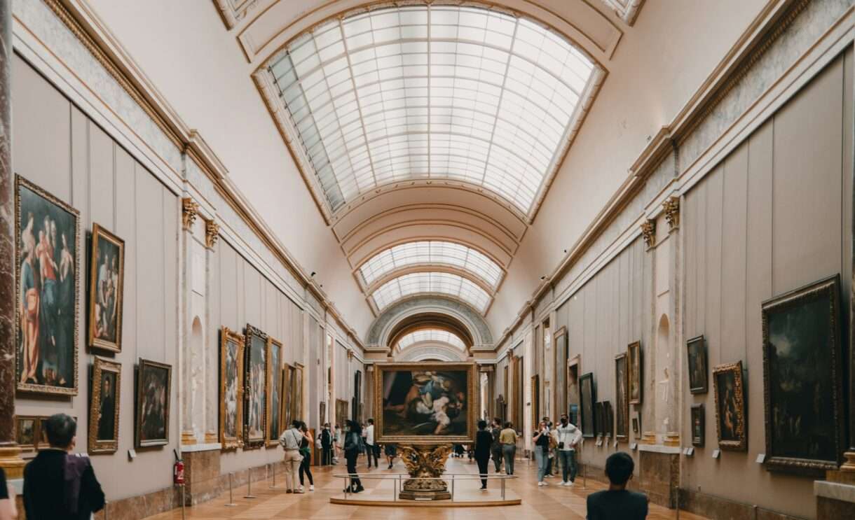 Glanz und Gefahr: Wie der Louvre für seine Strahlkraft die Sicherheit aus dem Blick verlor