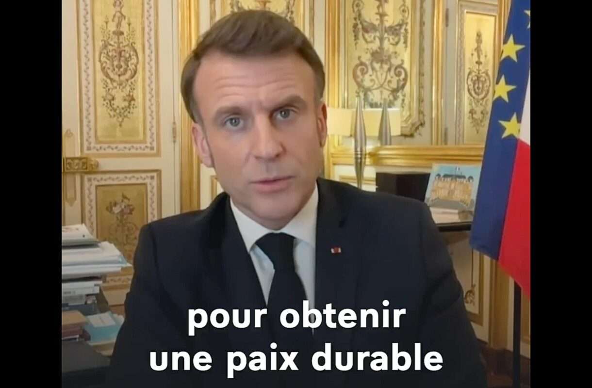 Emmanuel_Macron_SocialMedia
