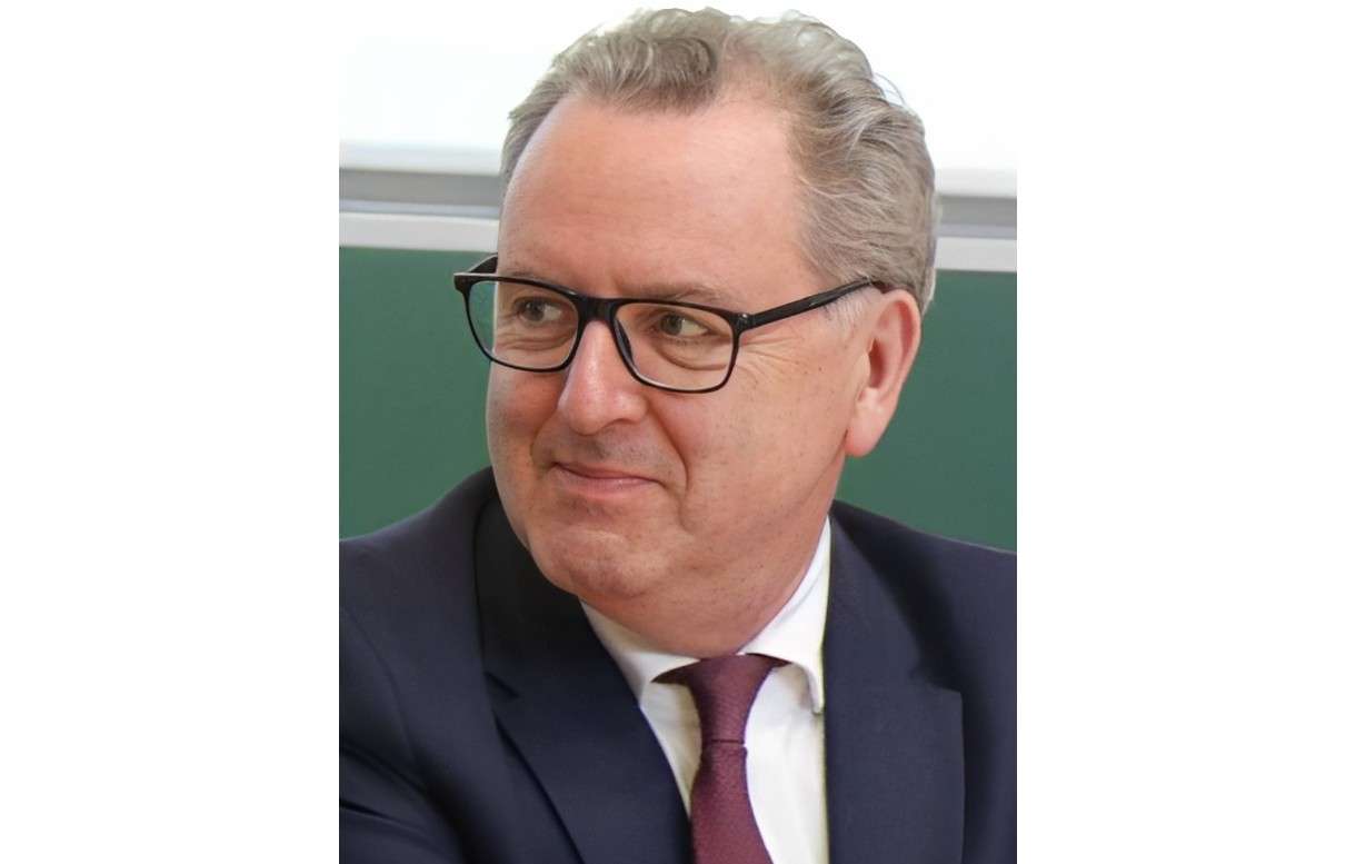 Richard Ferrand: Ein umstrittener Aufstieg an die Spitze des Conseil constitutionnel