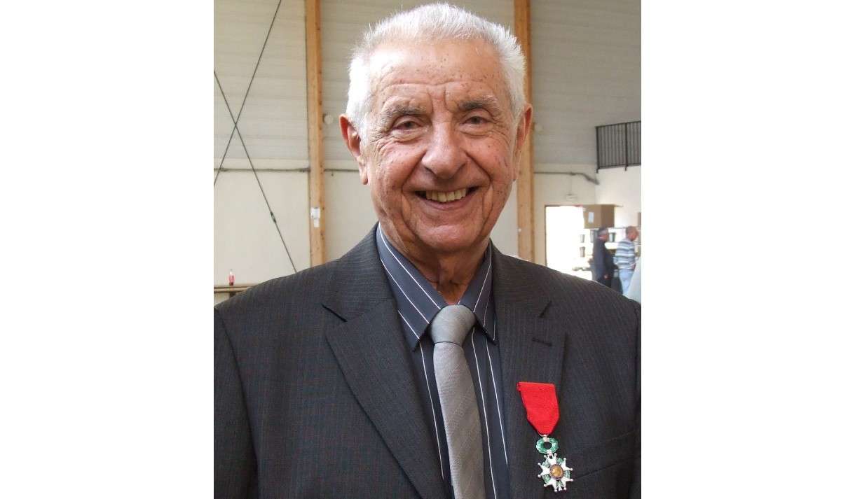 Nach 44 Jahren im Amt: Frankreichs ältester Bürgermeister tritt mit 95 Jahren zurück
