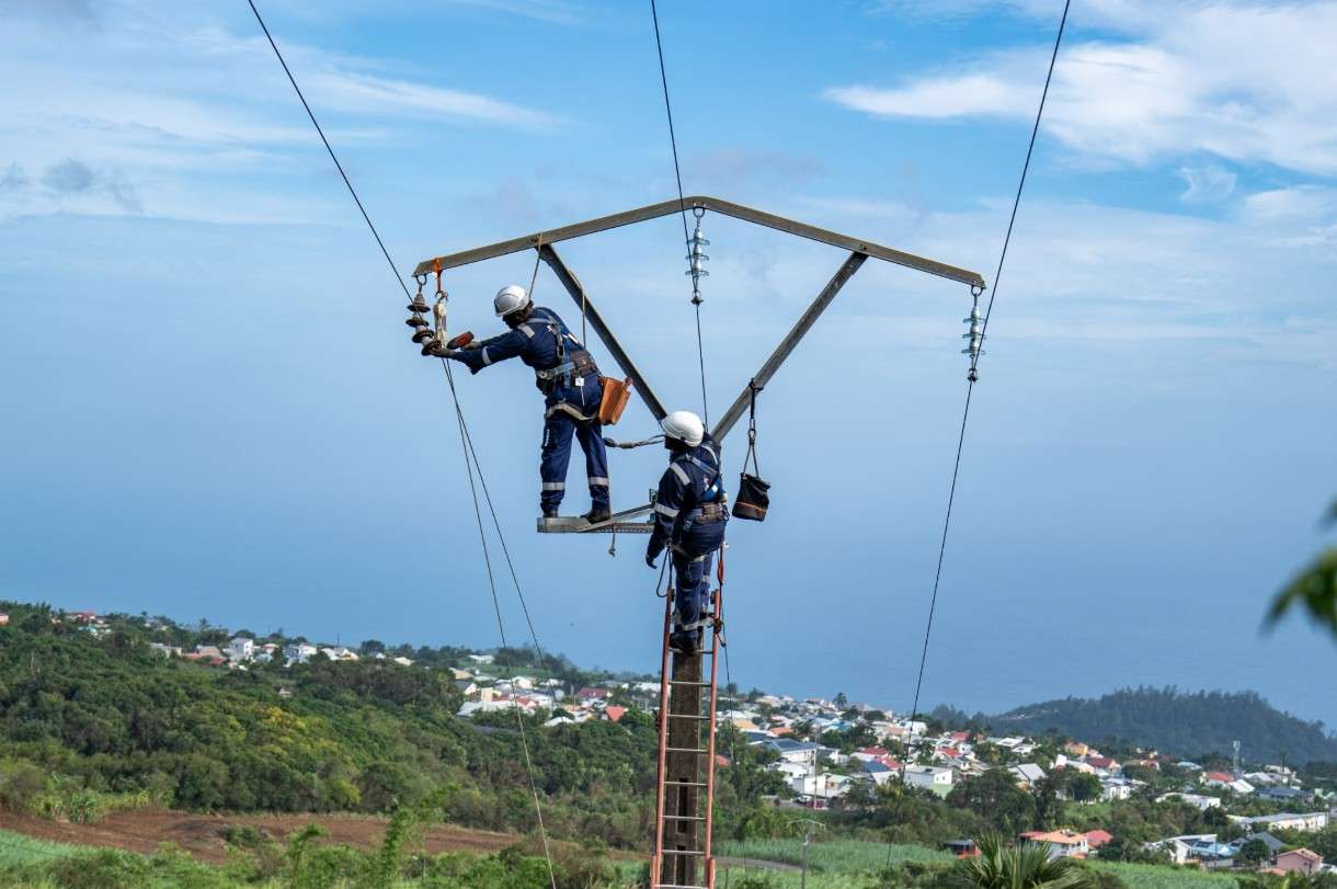 La Réunion nach dem Zyklon Garance: 90.000 Haushalte ohne Strom – Schäden enorm