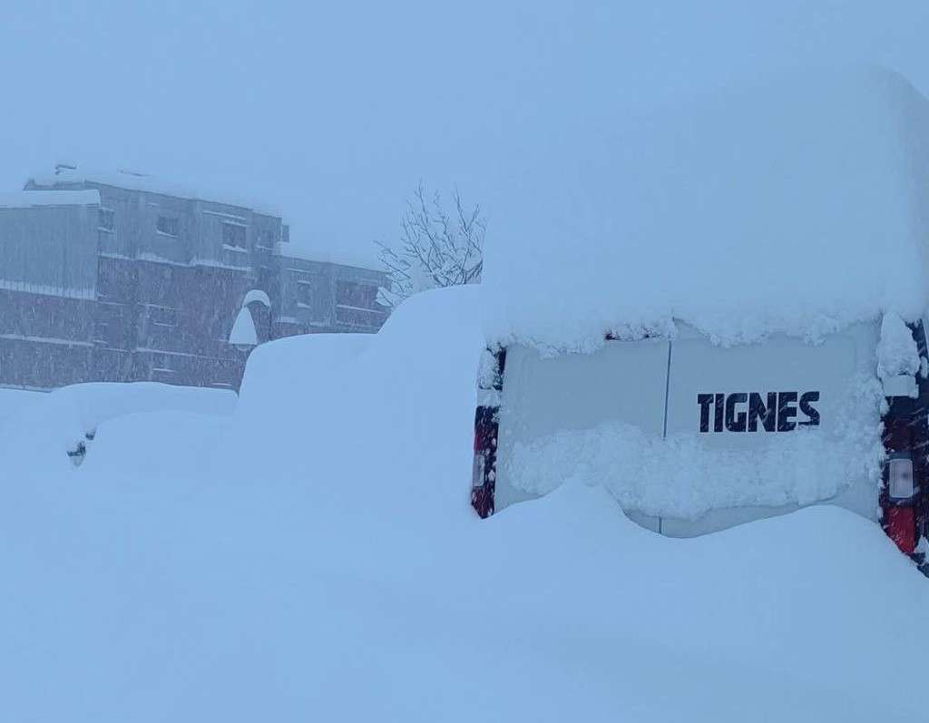 Tignes_Schnee_April_ScreenX
