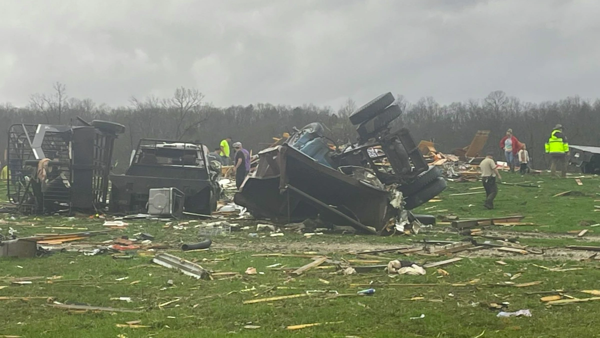 Tornado-damage-in-Misssouri-on-April-3-2025