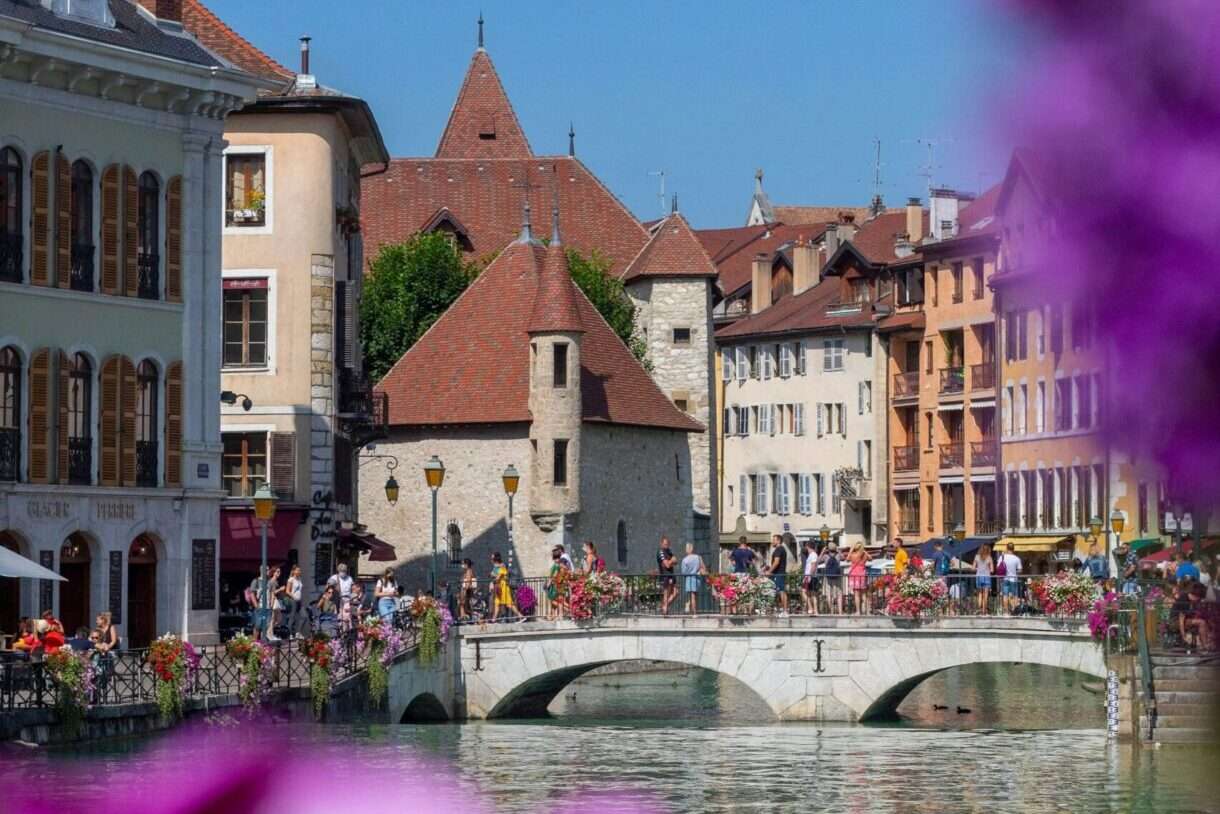 Frühlingsgefühle am Lac d’Annecy – Osterreise mit Sommerlaune