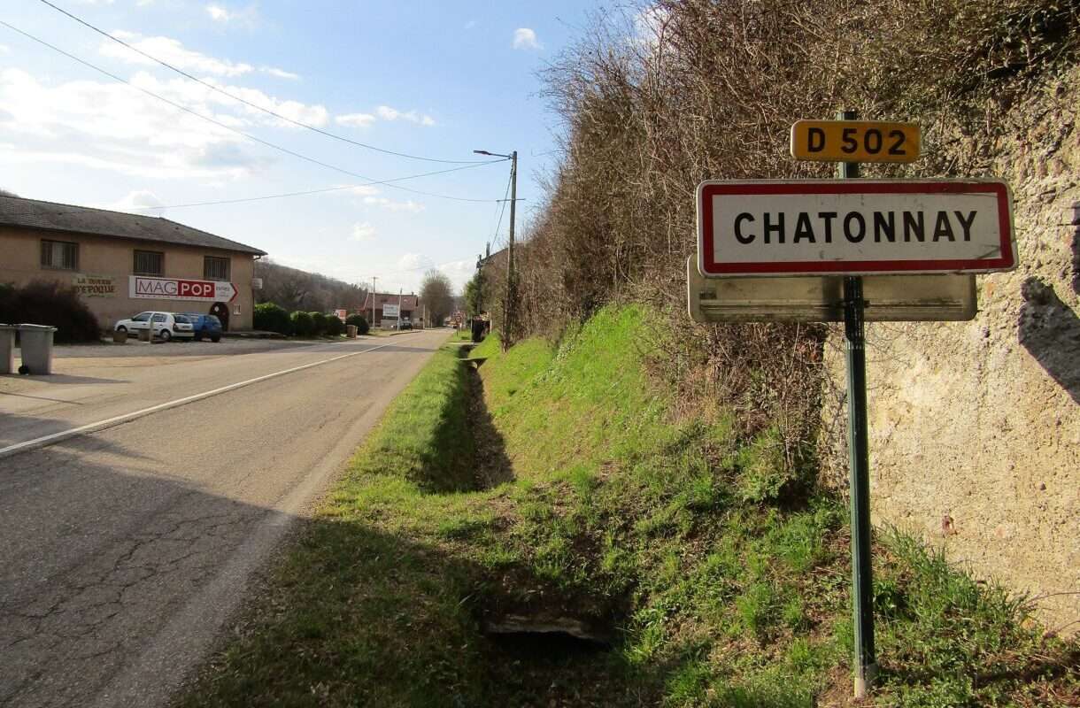 Châtonnay: Wenn der Alltag in Gewalt versinkt