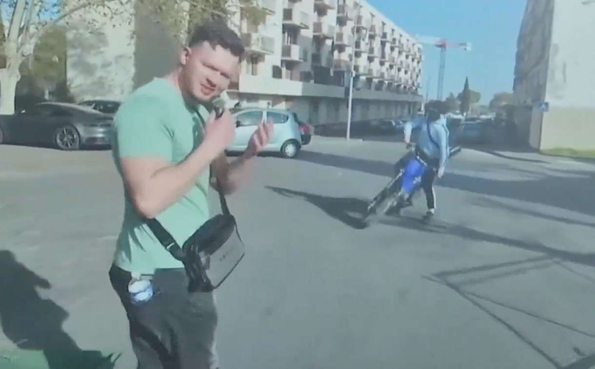 Nimes_Ghetto-Tour_ScreenX