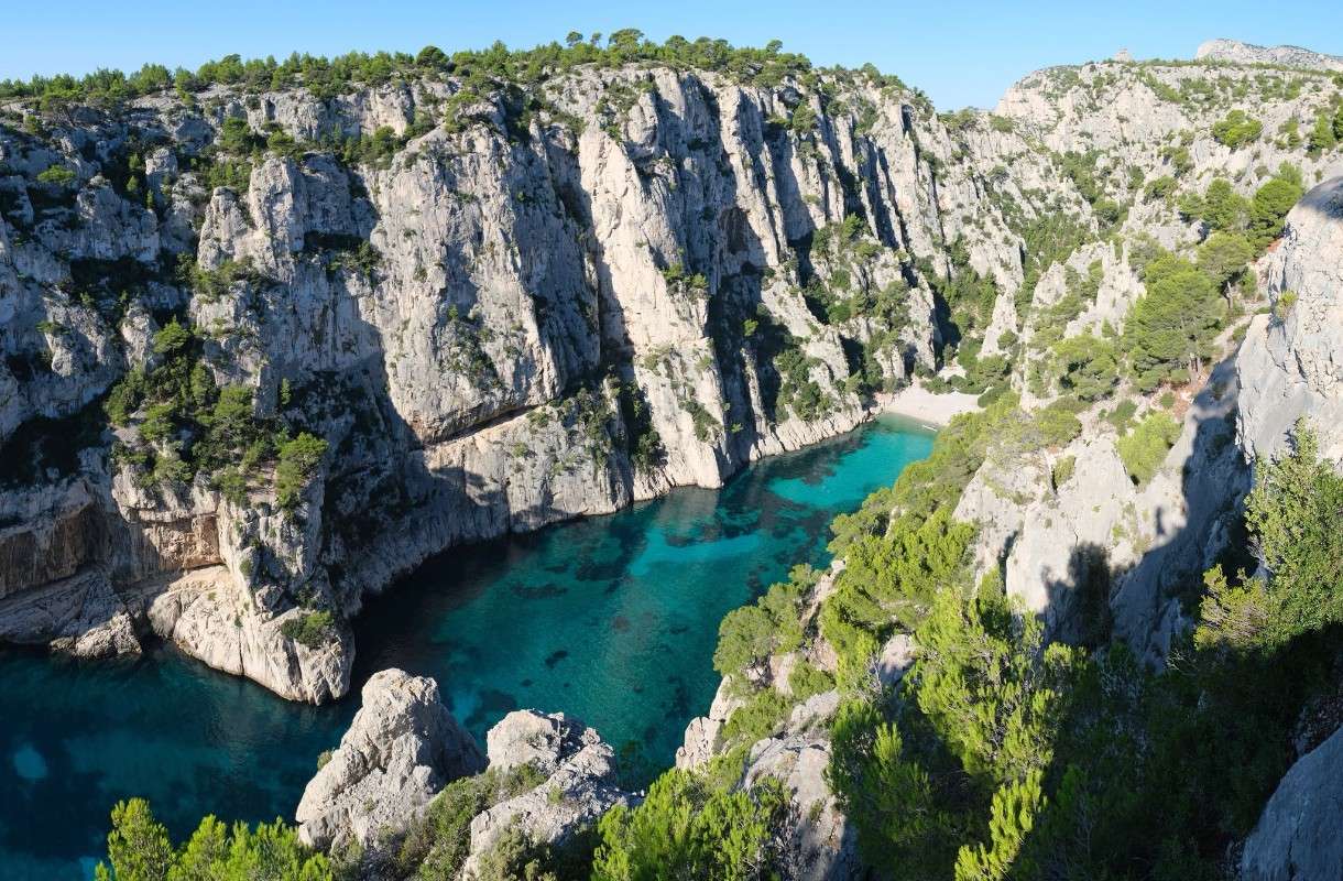 Calanques_Marseille_ScreenX