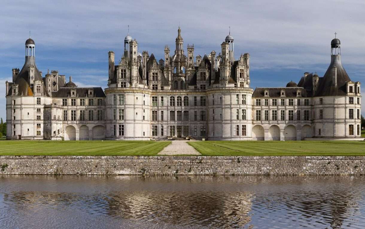 Chambord ruft um Hilfe: Die bedrohte „Aile François Ier“ muss gerettet werden