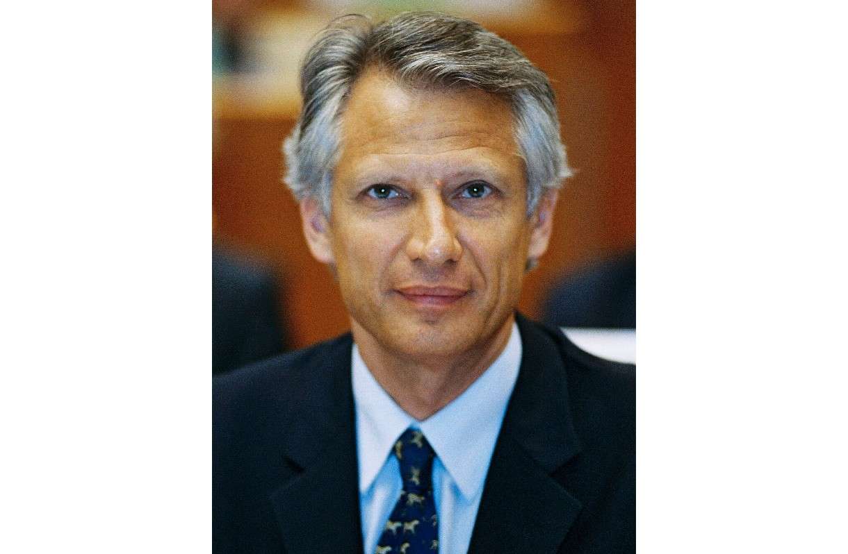 De Villepin kehrt zurück – Neue Partei „La France humaniste“ mischt die französische Politik auf