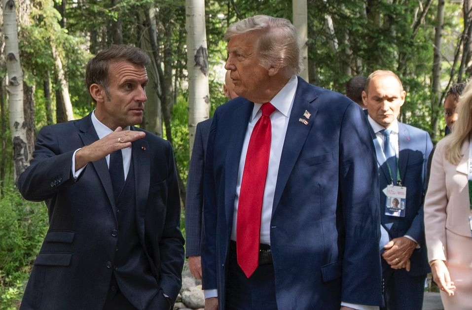 Macron_Trump_G7_ScreenX