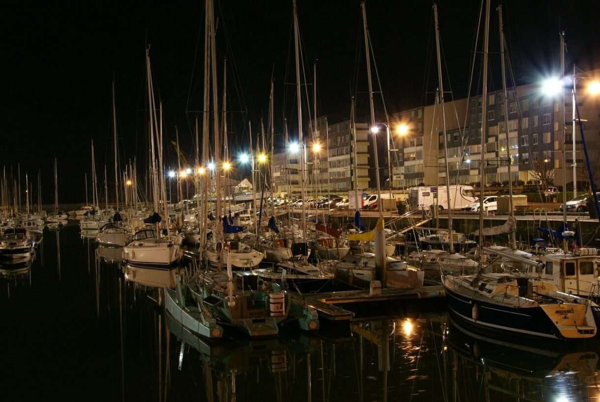 Marina_Courseulles-sur-Mer