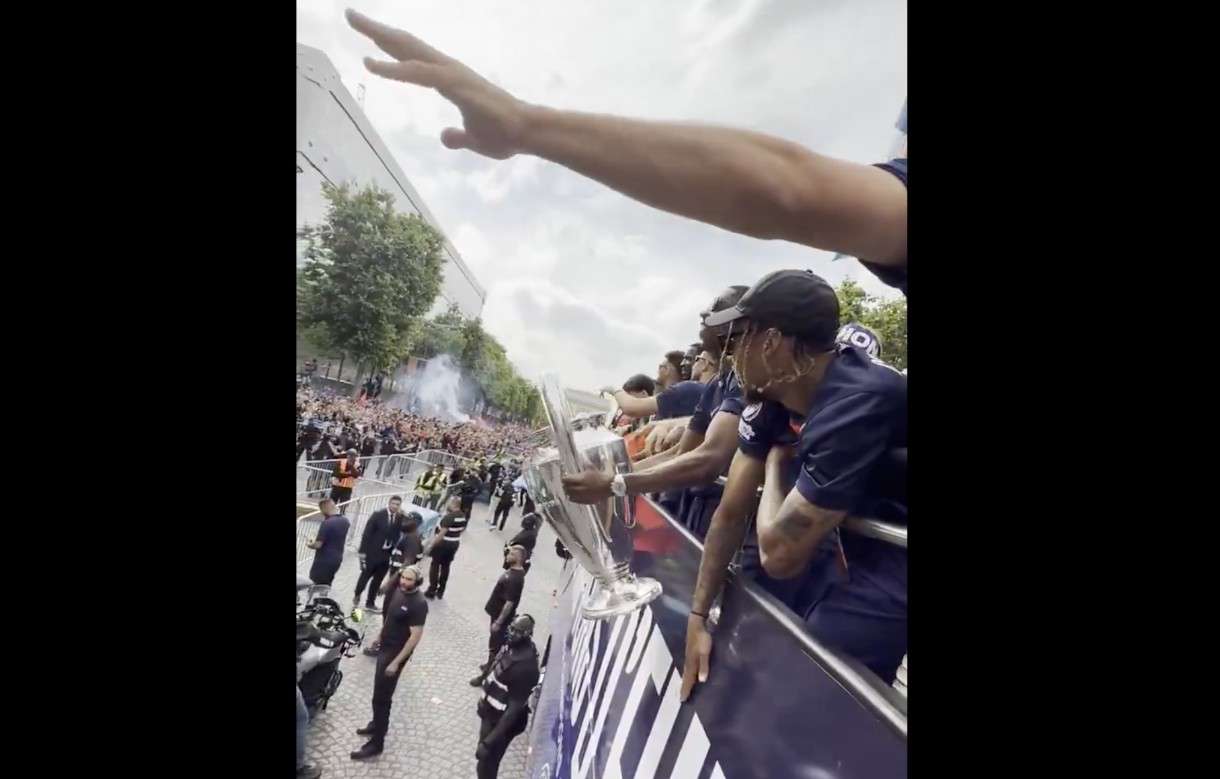 PSG_Siegesfeier_ScreenX