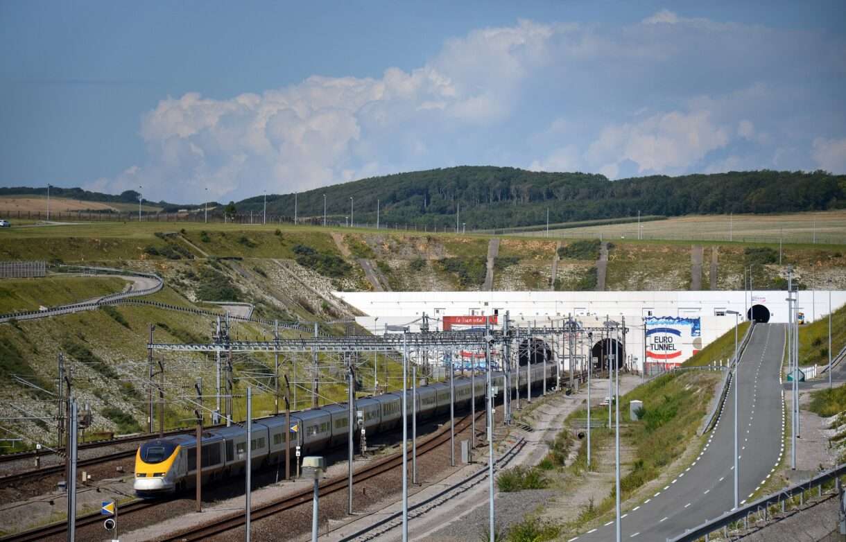 TGV_Euro_Tunnel_Wikipedia