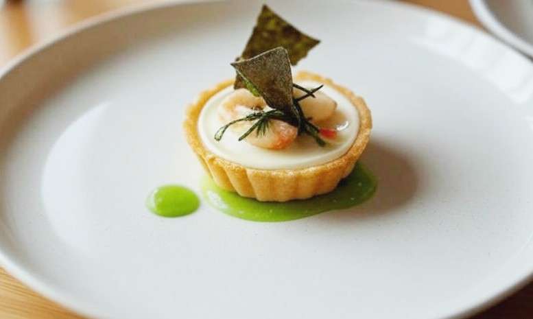 Tartelette-aux-Fruits-de-Mer-et-Wakame