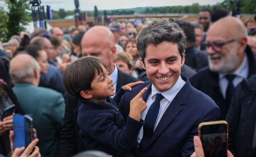 Der vierte Neustart: Gabriel Attal und der Versuch, Renaissance neu zu erfinden