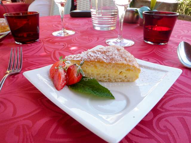 Tarte_tropezienne_Wikipedia