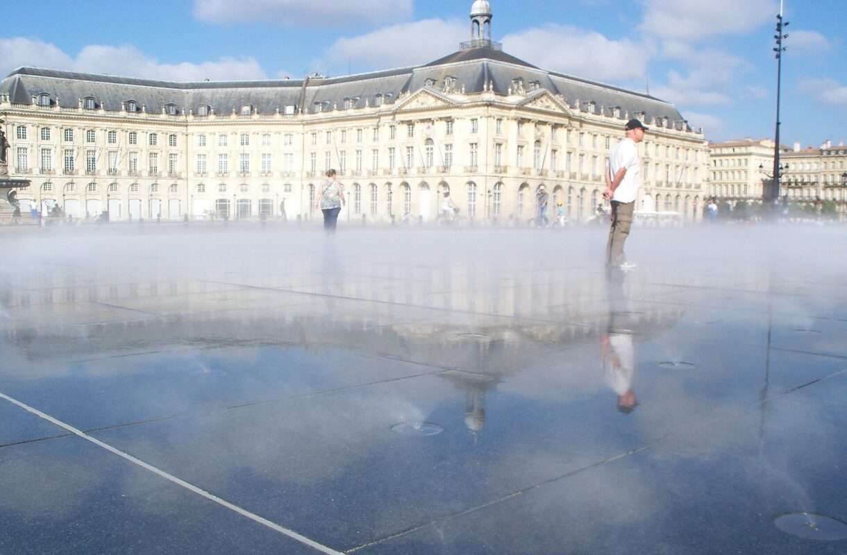 Der magische Spiegel von Bordeaux – Wo Wasser, Stein und Licht verschmelzen