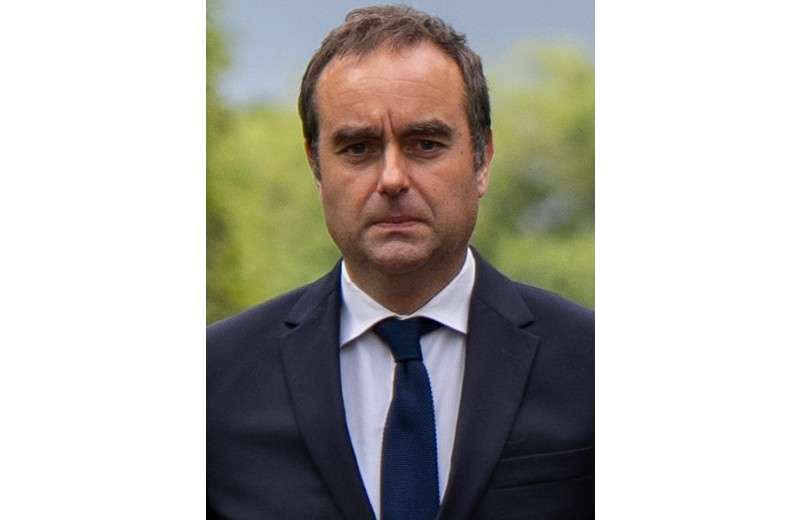 Sébastien Lecornu: Der „gute Soldat“ der Macronie an der Spitze von Frankreichs neuer Regierung