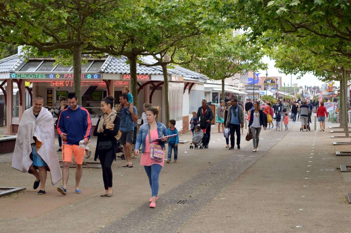 Südwest-Feeling pur: Spätsommerliche Feststimmung in Biscarrosse-Plage