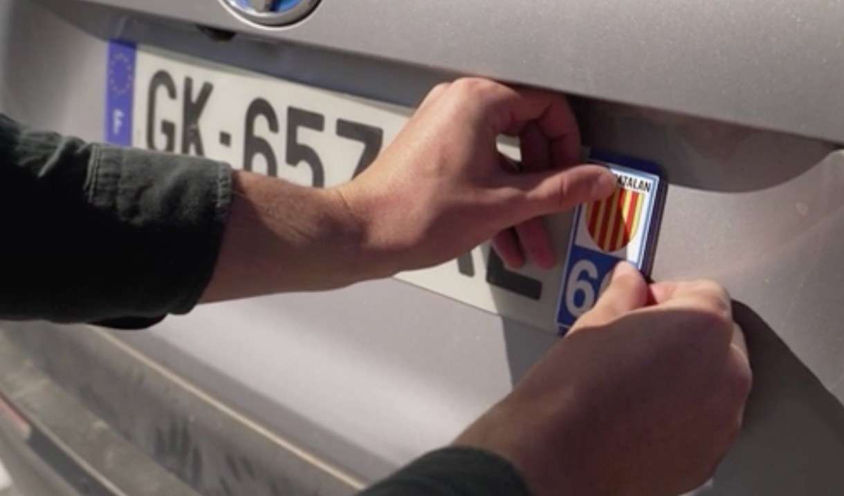 Bekenntnis oder Verkehrsverstoß? Warum Autofahrer in Südfrankreich zur Kasse gebeten werden