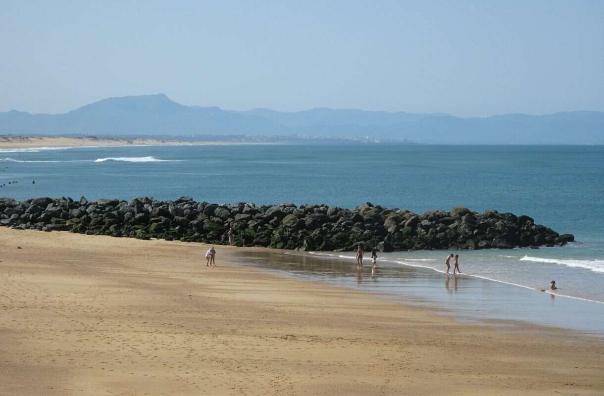 Rettung in letzter Minute: Hossegor kämpft mit Sand gegen das Verschwinden seiner Strände