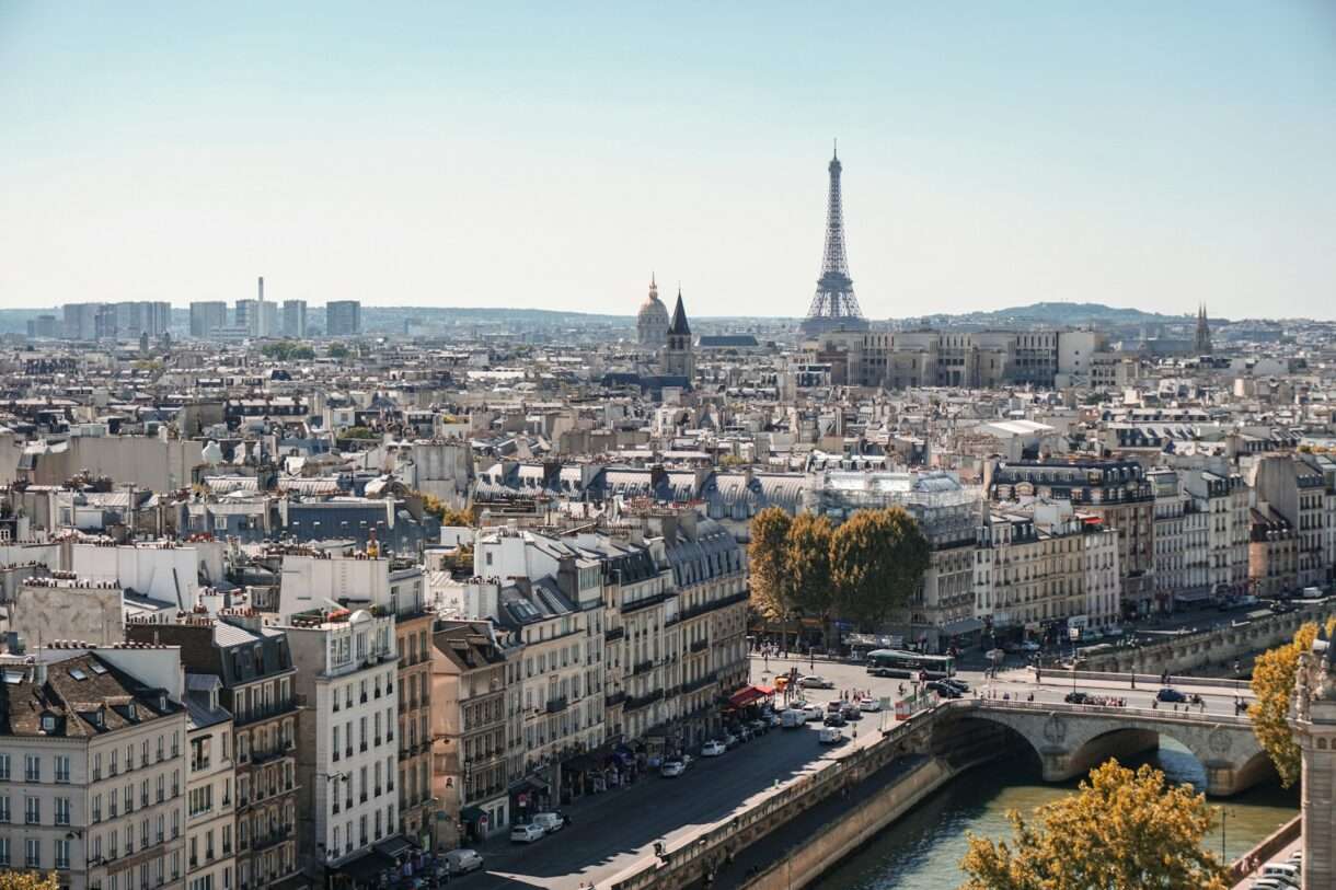 Wenn ein Wüstenstaat Paris kauft: Wie Katar zur stillen Macht in der französischen Hauptstadt wurde