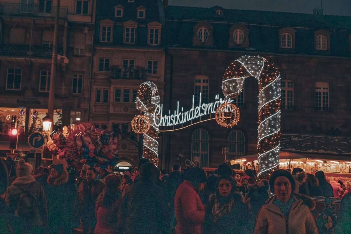 Versteckte Waffe in der Nähe des Straßburger Weihnachtsmarkts entdeckt