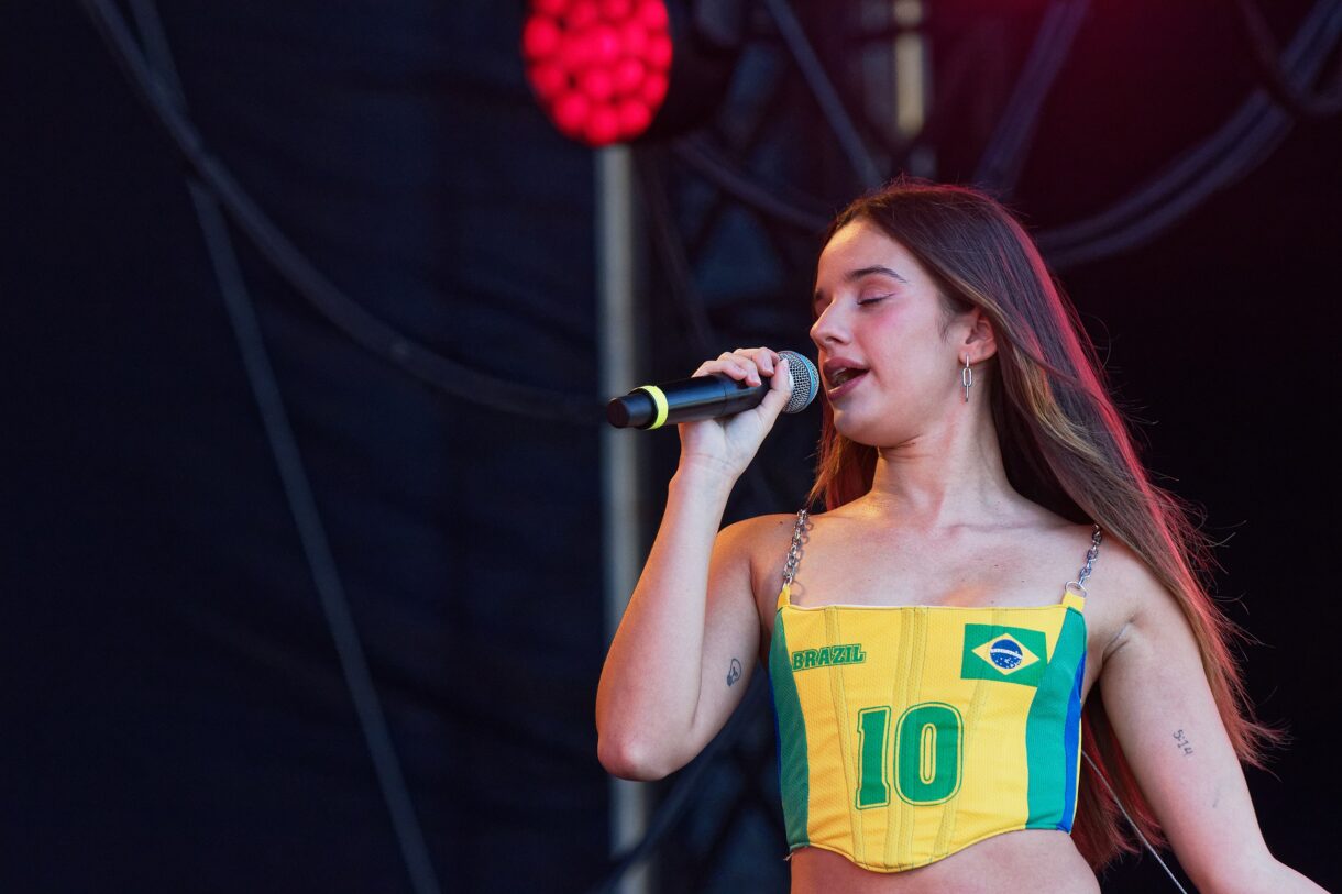 „Ich habe einen Song mit Neymar gemacht“ – Bianca Costa, ein Satz und das große Missverständnis