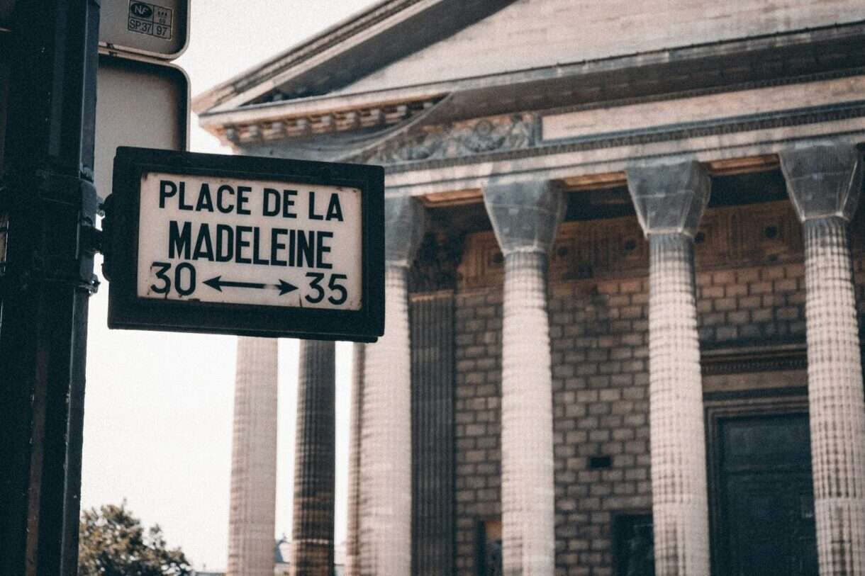 Ein Ort der Stille erschüttert – Gewalt in der Pariser Kirche La Madeleine