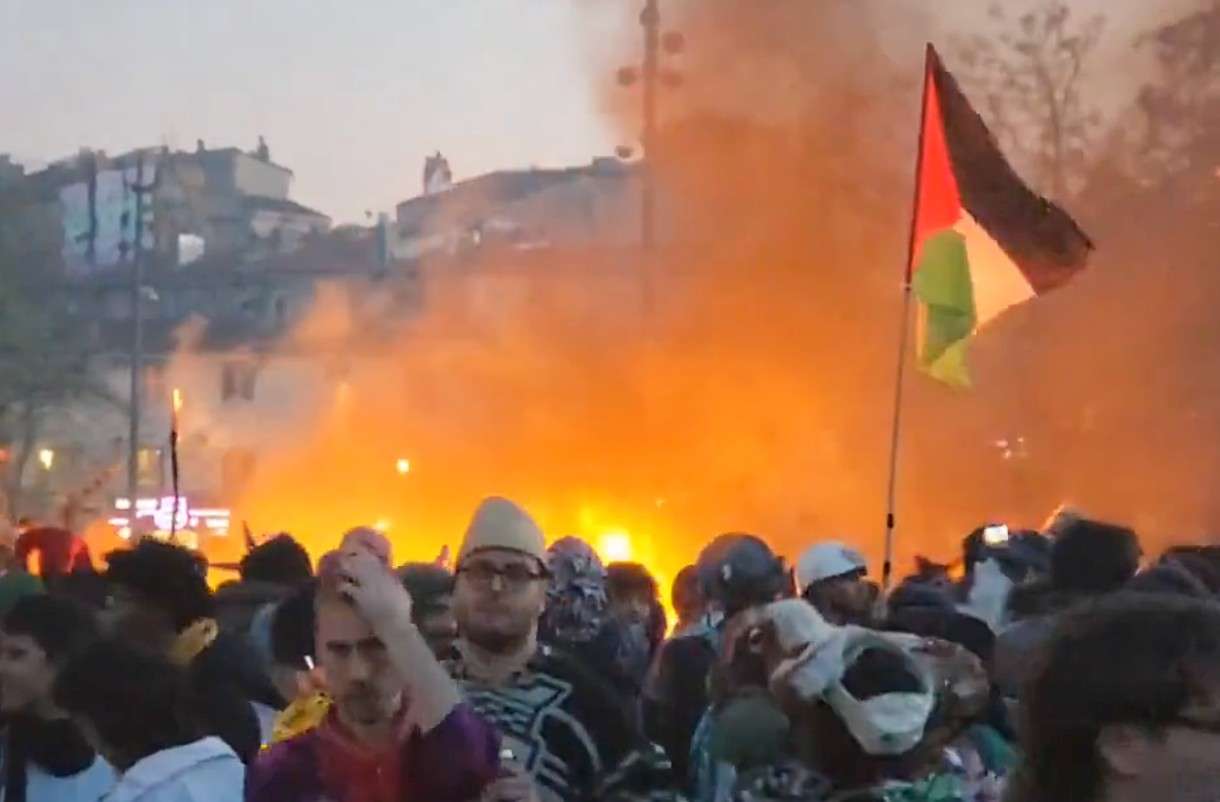 Marseille im Ausnahmezustand: Wenn ein Straßenkarneval zur Konfrontation wird