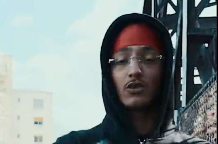 Freeze Corleone vor Gericht: Zwischen Rap-Provokation und strafrechtlicher Grenze