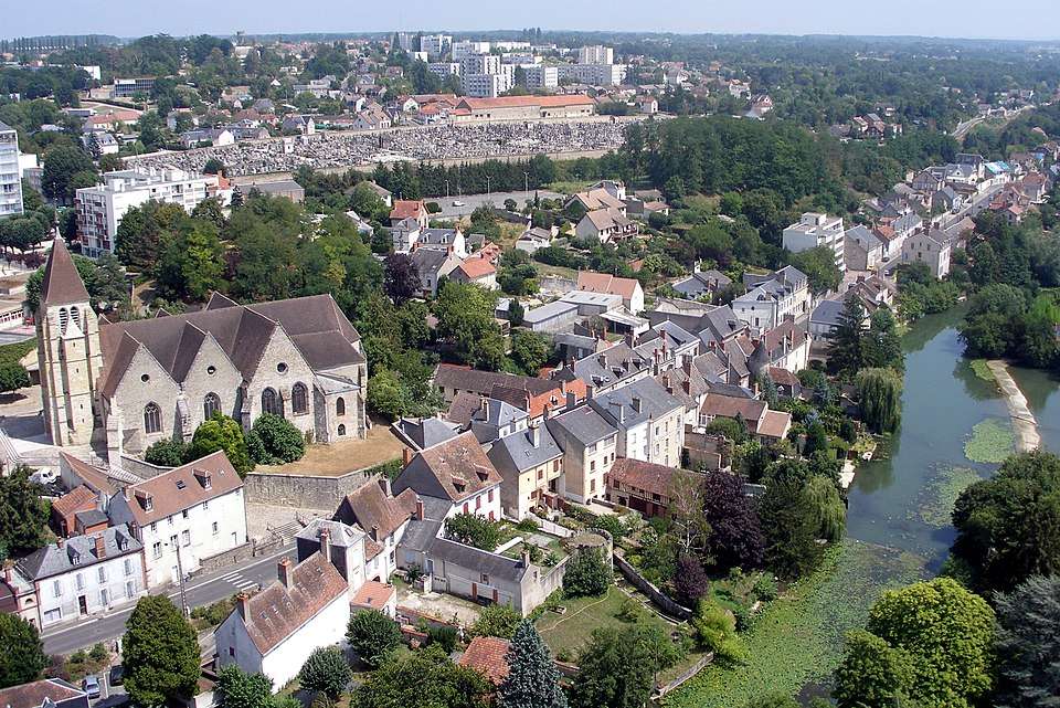 Erinnerungspolitik als Kampffeld: Der Streit um den 10. Mai in Vierzon