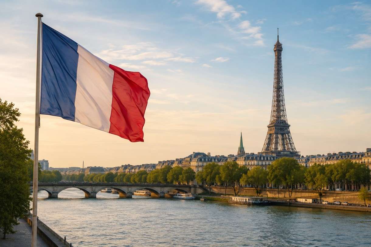 Frankreich zwischen Aufbruch, Unsicherheit und Sommerhitze