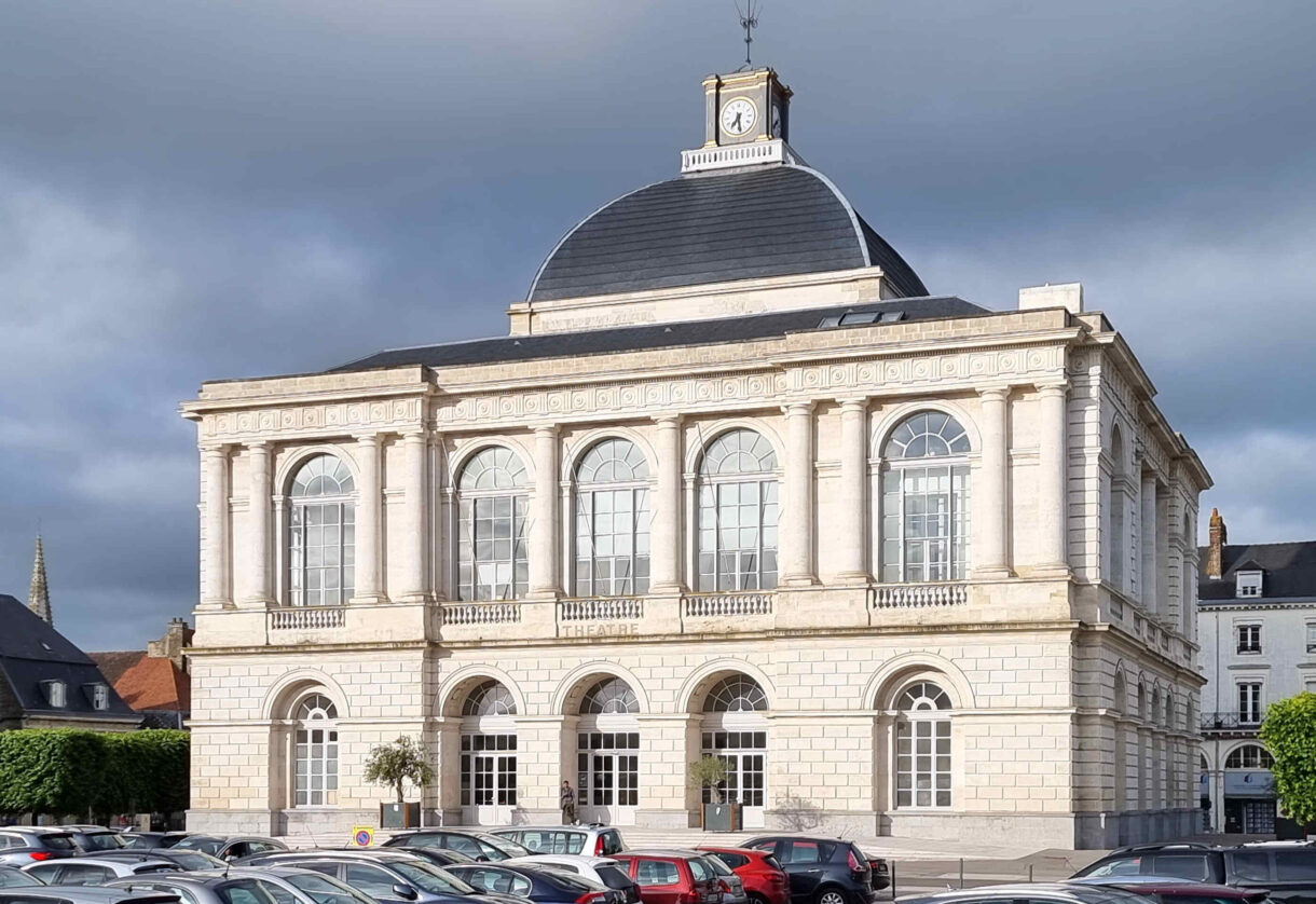 Saint Omer – Nordfrankreichs unterschätzte Perle zwischen Klosterruinen und Kanälen