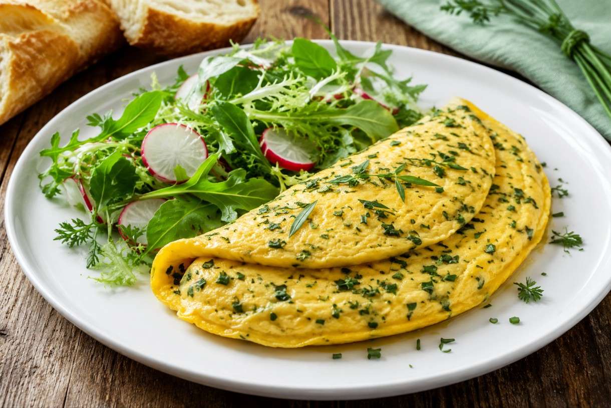 Omelette aux Fines Herbes – Die elegante Einfachheit der französischen Frühlingsküche