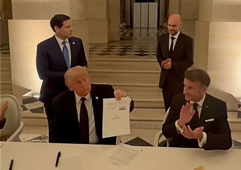Der Versailler Moment: Wie Macron Trumps Iran-Coup zur Bühne transatlantischer Diplomatie machte
