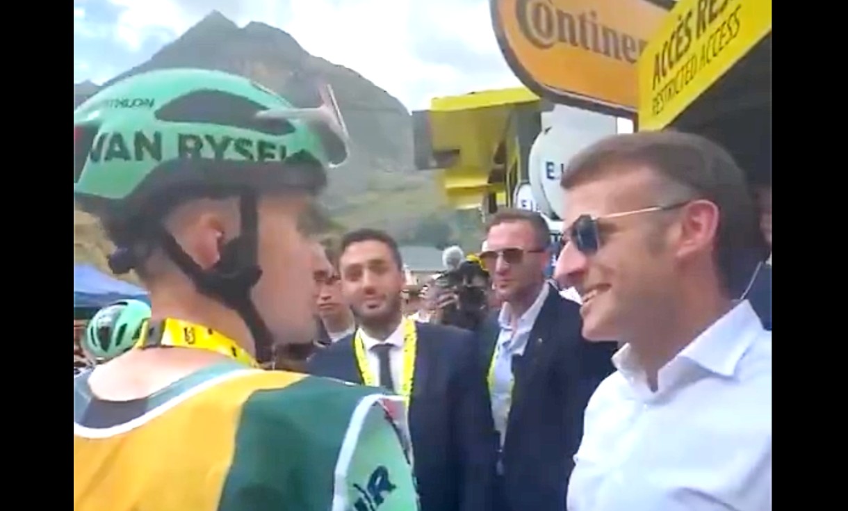 Macron begleitet eine Etappe der Tour de France in den Pyrenäen